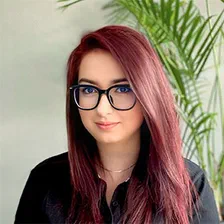 Fruzsina Pásztor